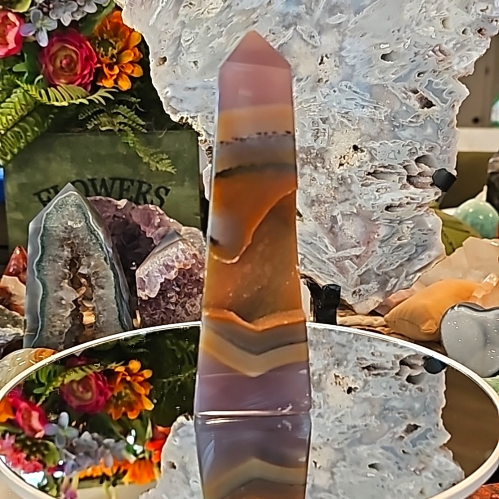 Agate Tower with beautiful banding and druzy!